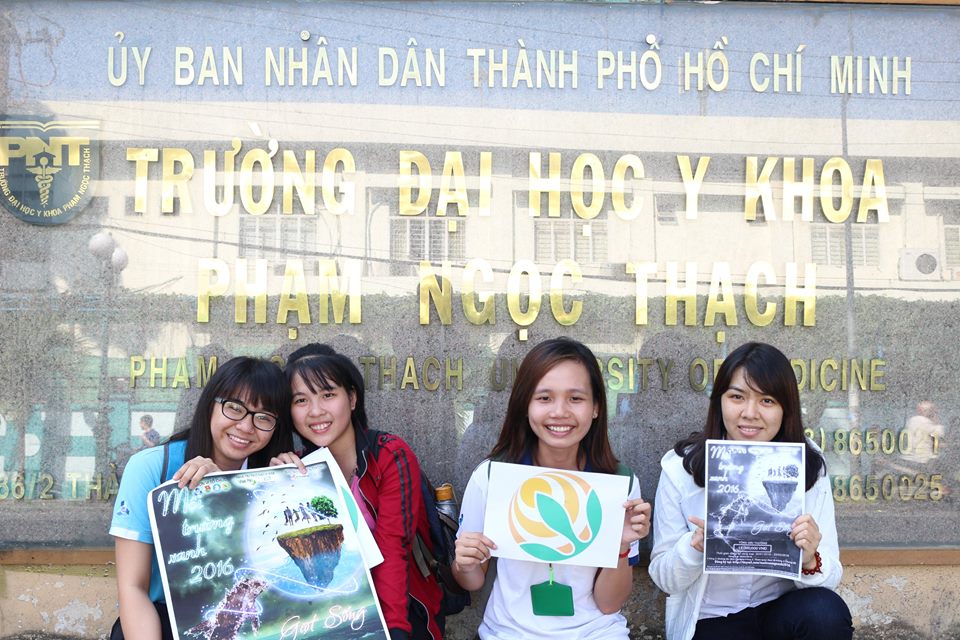Môi[-]Trường[-]Xanh[-]2016[-]đến[-]với[-]các[-]trường[-]đại[-]học